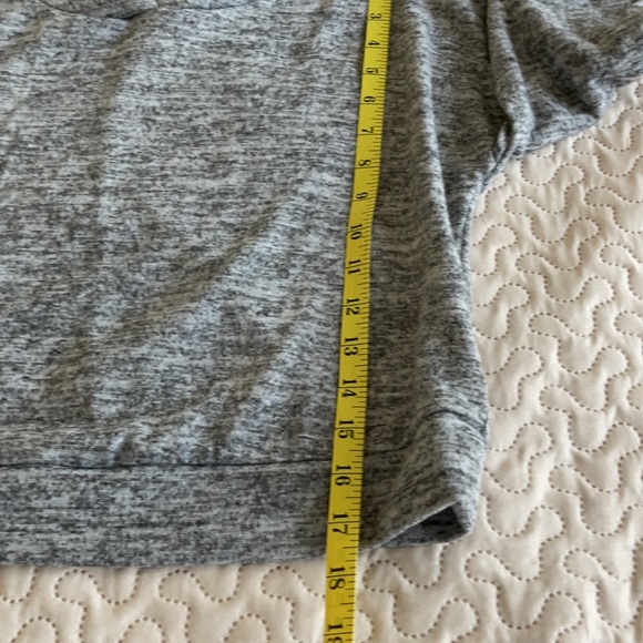 Charlotte Russe Gray Hoodie Size X Small - Picture 7 of 11